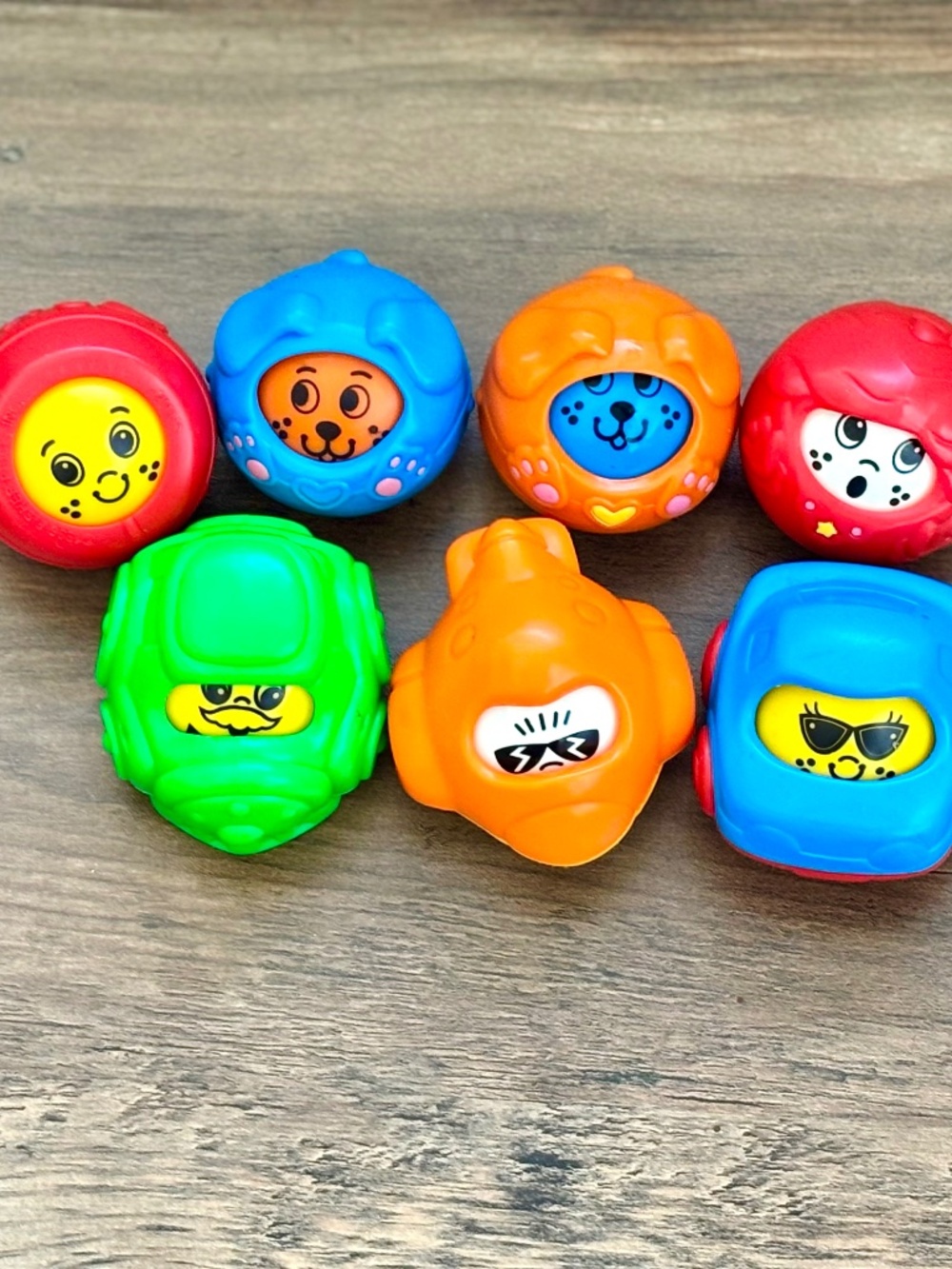 VINTAGE Fisher Price Roll A Rounds Toy Balls LOT 7 Figures Vehicles Animals 1994